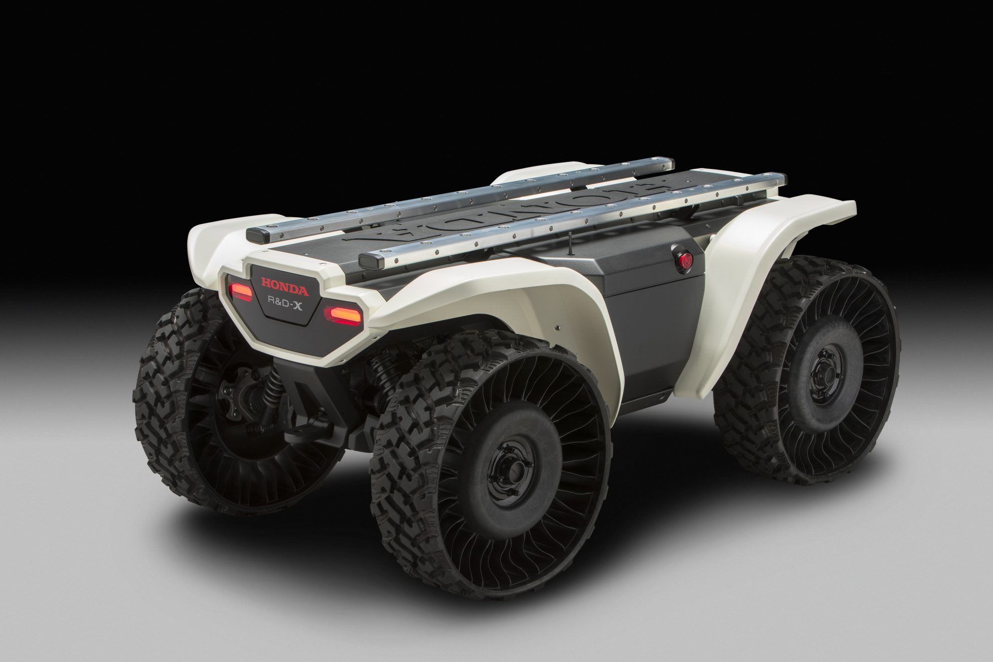 Honda Unveils Swappable Battery for Electric UTVs Small Vehicle